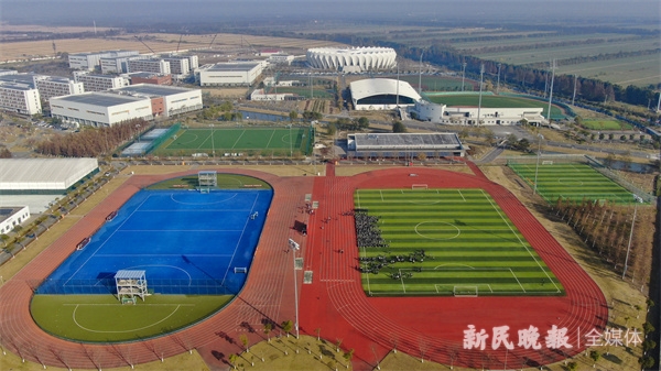 必威田径场边的水壶有怎样的新用途?(图2) 必威田径场边的水壶有怎样的新用途?(图2)