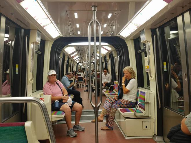 必威凯旋门外｜奥运随想手记之五：巴黎会议宫商厦上的主媒体中心(图3)