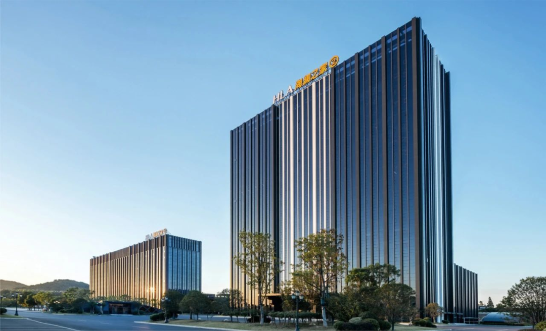 苏企观察跻身“百强”前十海澜集团如何创新崛起?(图1) 苏企观察跻身“百强”前十海澜集团如何创新崛起?(图1)