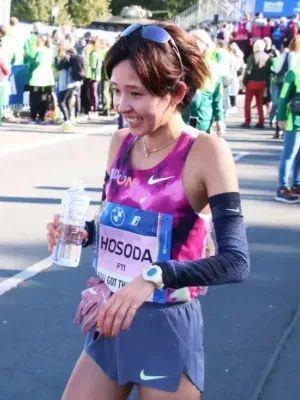 前瞻 2025东京马拉松:卫冕?正名?纪录?达标?〔文末福利送10个水壶〕(图4) 前瞻 2025东京马拉松:卫冕?正名?纪录?达标?〔文末福利送10个水壶〕(图4)