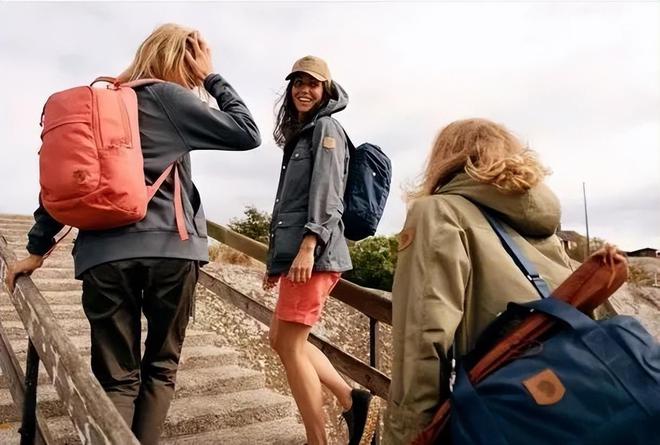 20亿扬州户外龙头操盘瑞典皇家大牌(图4) 20亿扬州户外龙头操盘瑞典皇家大牌(图4)