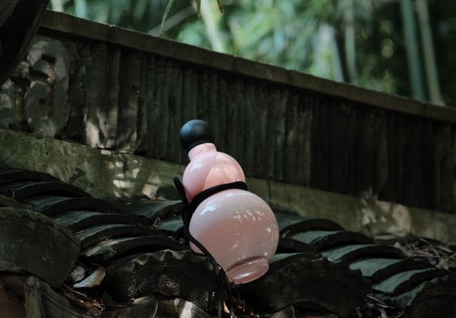 现在潮人腰间的标配变成葫芦了?(图4) 现在潮人腰间的标配变成葫芦了?(图4)