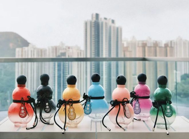 有人夸一下我的新水杯吗？超酷喝水体验情绪价值拉满(图8)