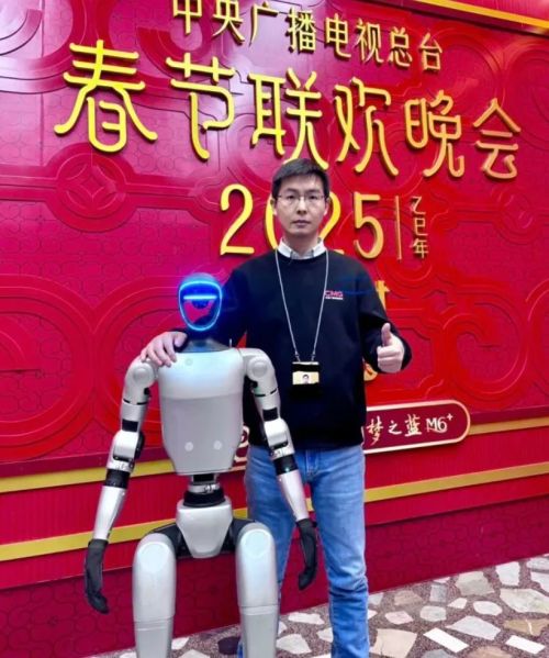 王兴兴：斗狗(图2)