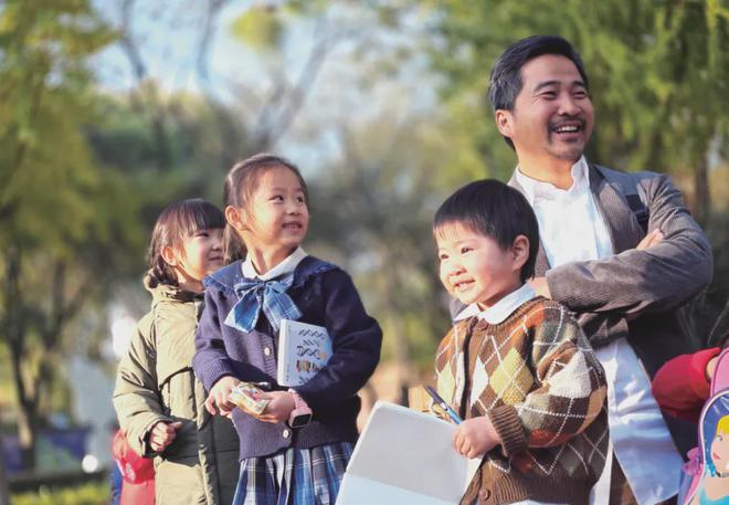 剖析英国教育：快速变革的数字时代下如何用「哲学课程」提高学生的批判性思维？(图6)