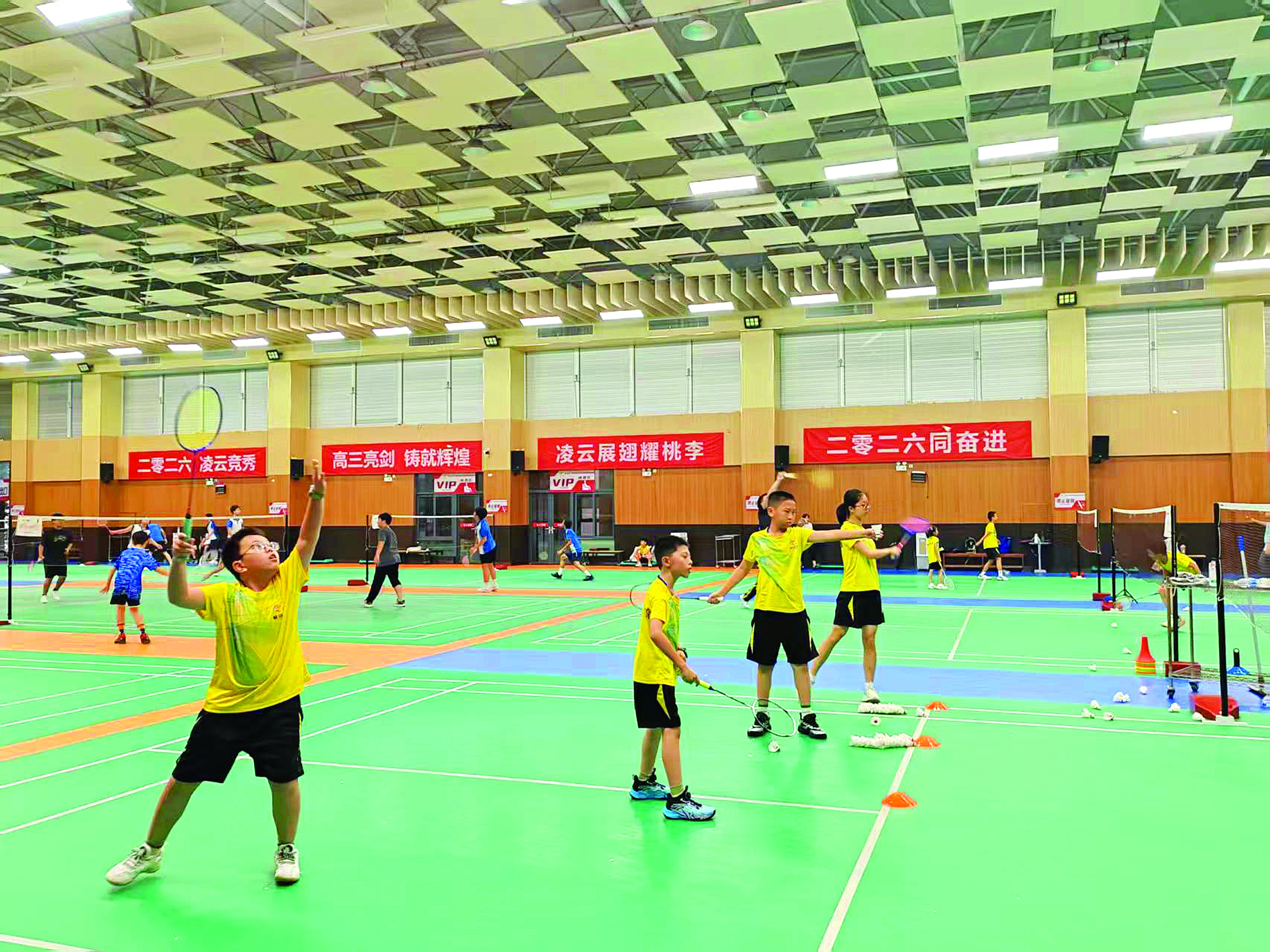 惠州全民健身动起来体育培训经济升温(图1)