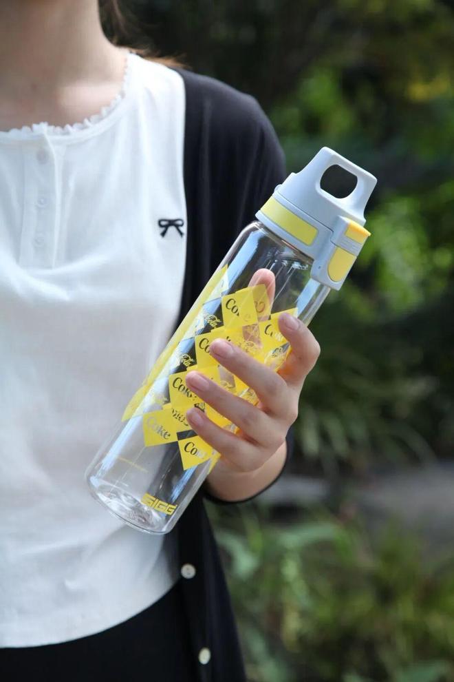 风靡体育圈的一只水杯你确定不来一个？(图20)